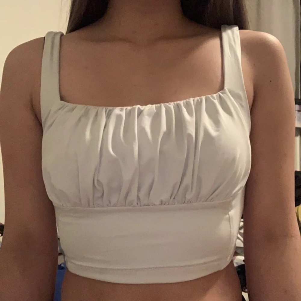 SHEIN Ruched Bust Crop Top - Picture 2 of 4